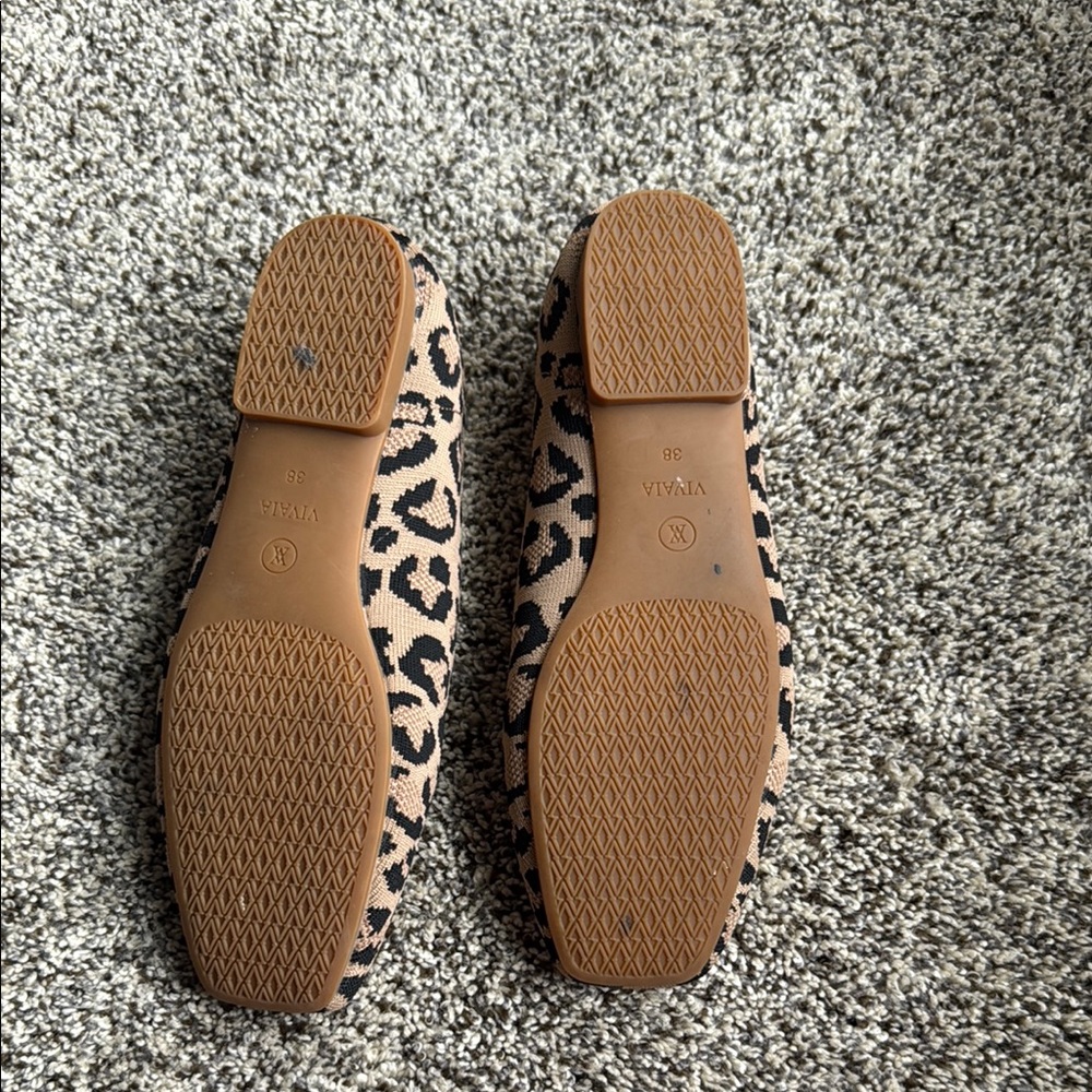 Tan and Black Leopard Print Flats Versatile Slip-On Shoes size EU 38/US 7.5 - Picture 6 of 6